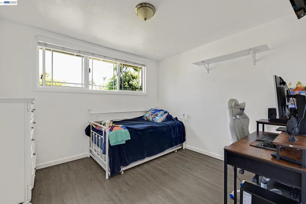30532 Carroll Avenue Hayward CA 94544