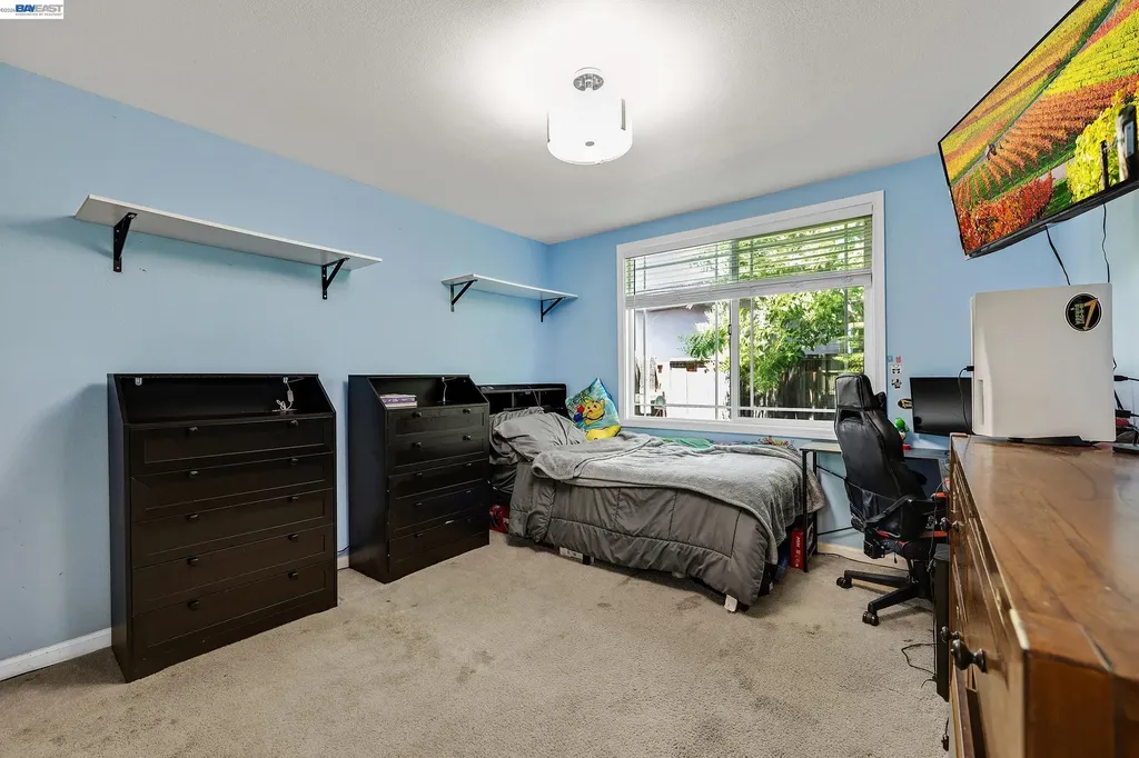 30532 Carroll Avenue Hayward CA 94544