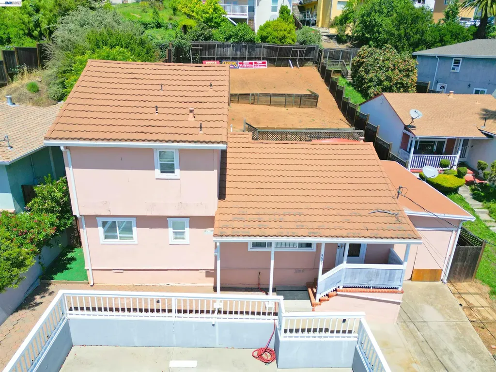2082 Placer Drive Castro Valley CA 94578
