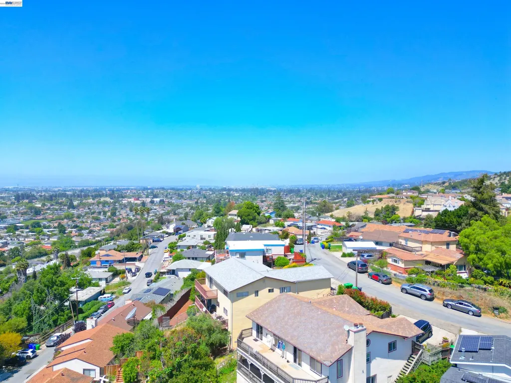 2082 Placer Drive Castro Valley CA 94578