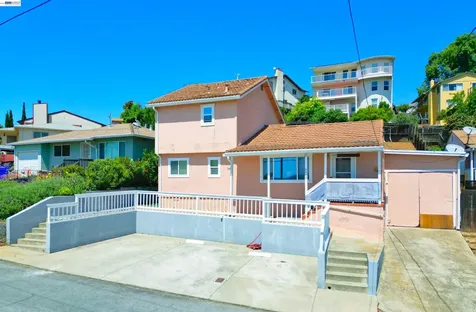 2082 Placer Drive Castro Valley CA 94578