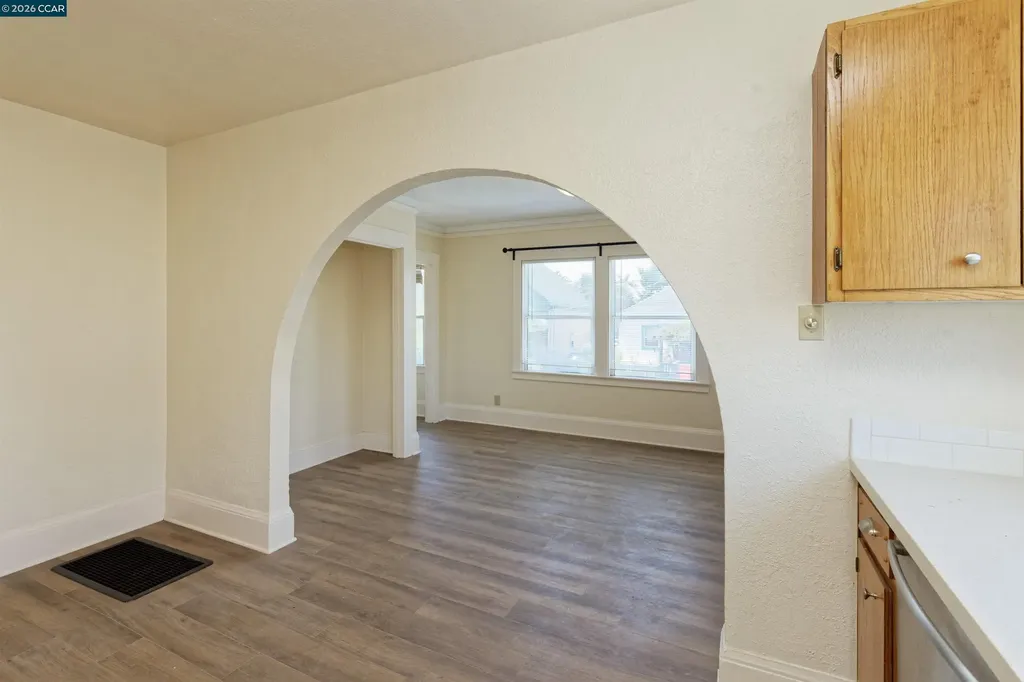 6312 Herzog Street Oakland CA 94608