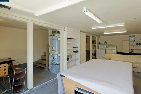 6312 Herzog Street Oakland CA 94608