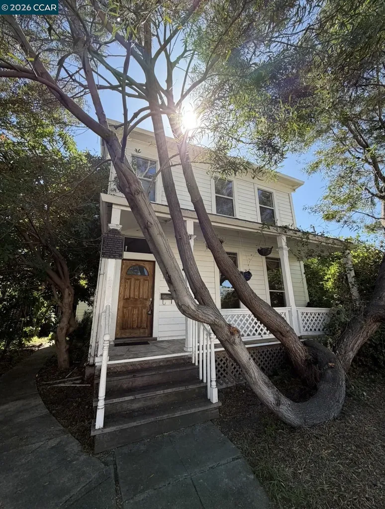604 Berrellesa Street Martinez CA 94553