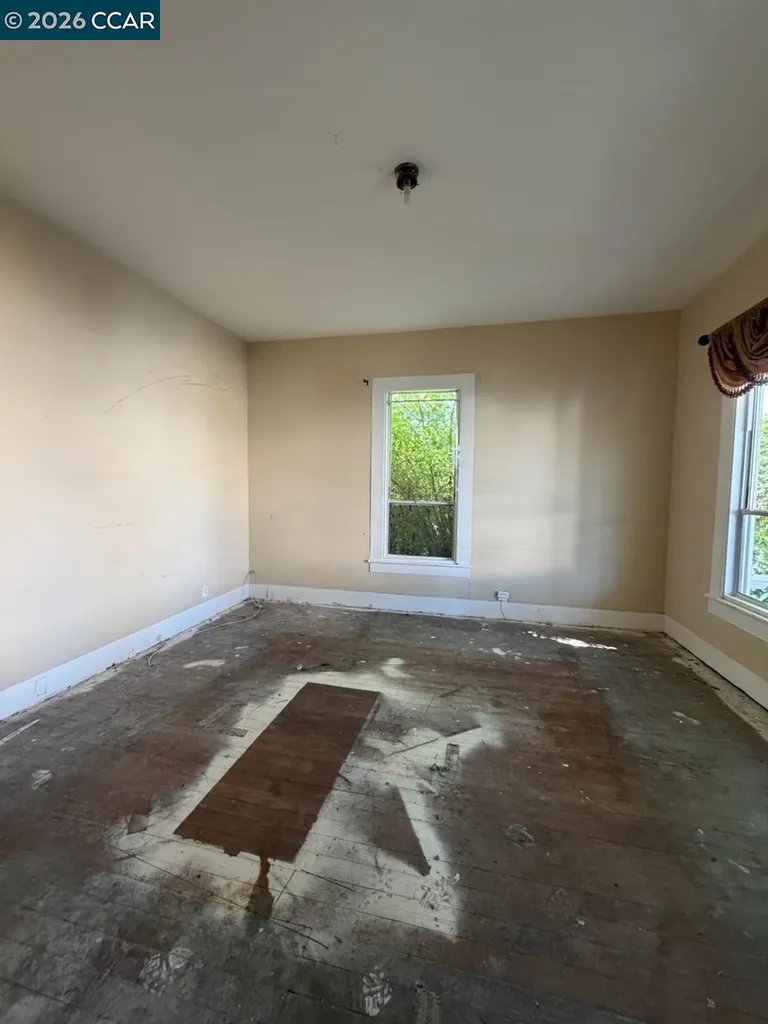 604 Berrellesa Street Martinez CA 94553