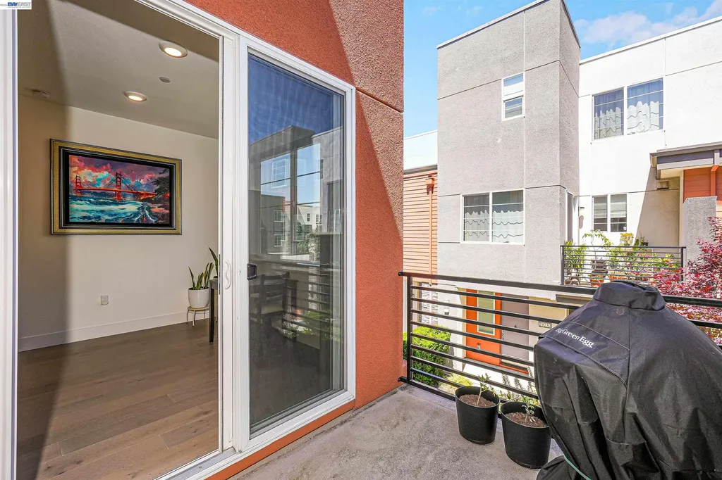 29268 Hub Lane Hayward CA 94544