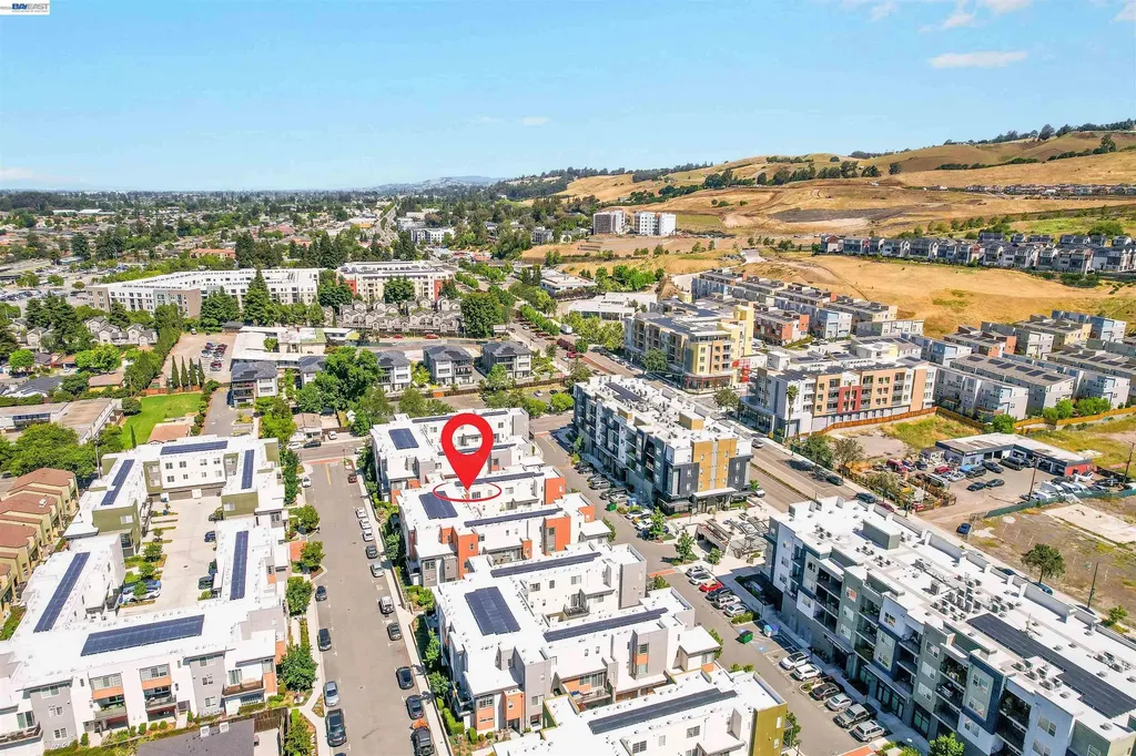 29268 Hub Lane Hayward CA 94544