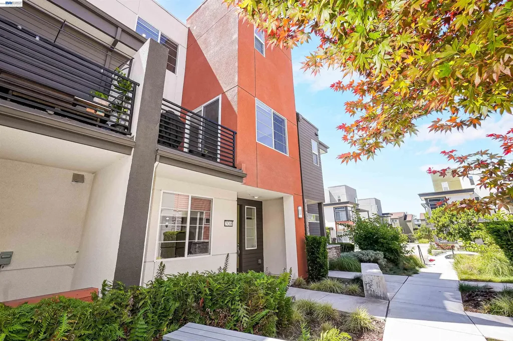 29268 Hub Lane Hayward CA 94544