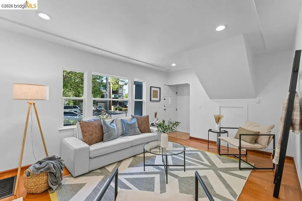 408 38th Street Oakland CA 94609