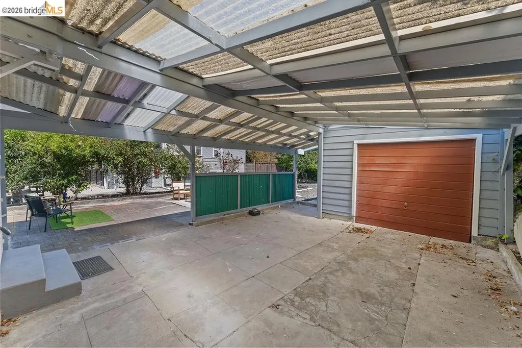 408 38th Street Oakland CA 94609