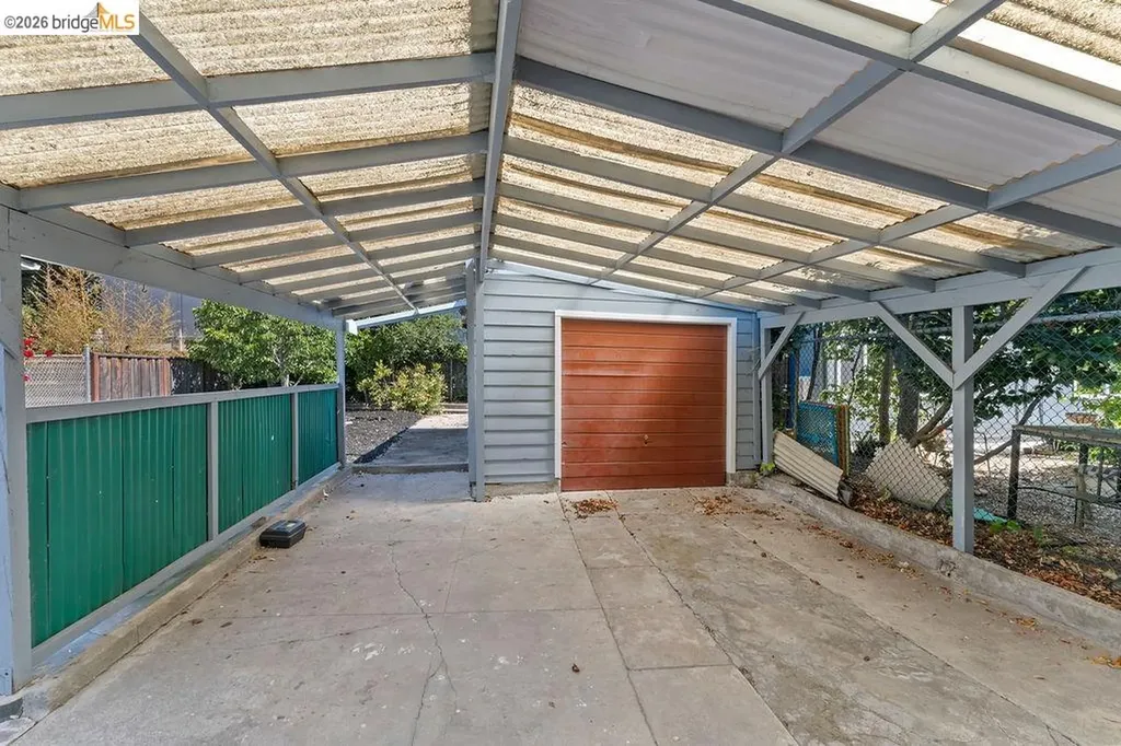 408 38th Street Oakland CA 94609