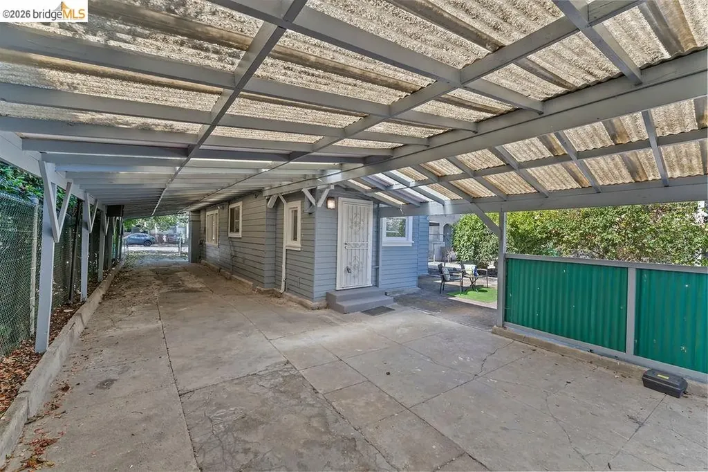 408 38th Street Oakland CA 94609