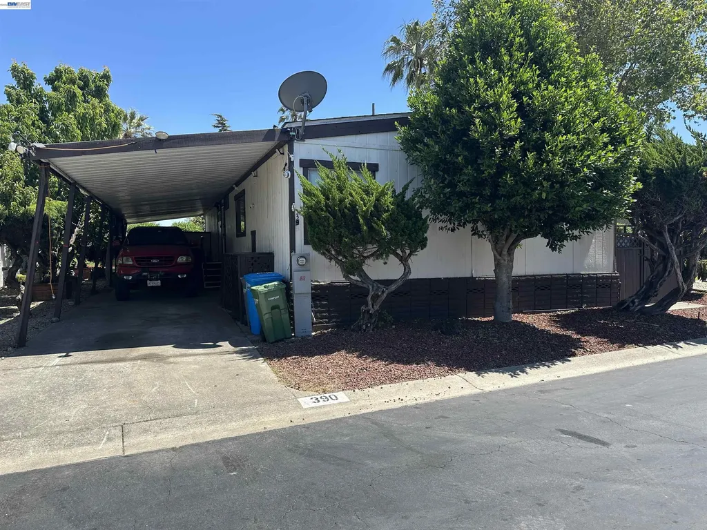 390 Tropicana Way Union City CA 94587