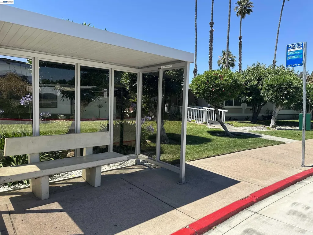 390 Tropicana Way Union City CA 94587