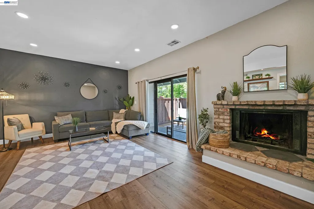 3277 Monika Lane Hayward CA 94541