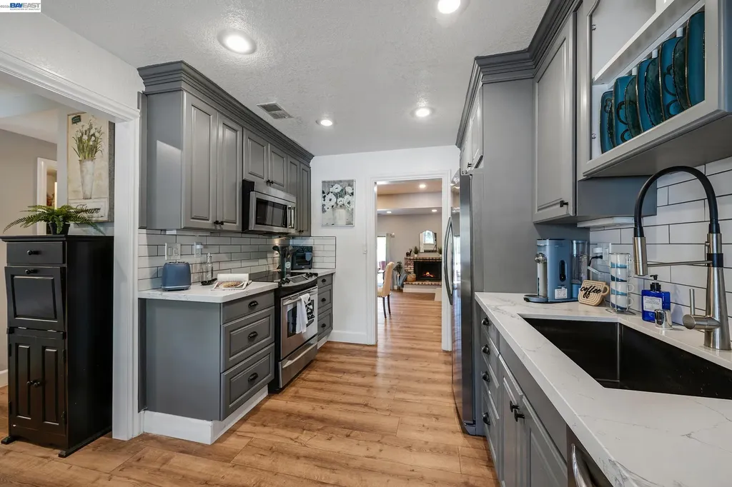 3277 Monika Lane Hayward CA 94541