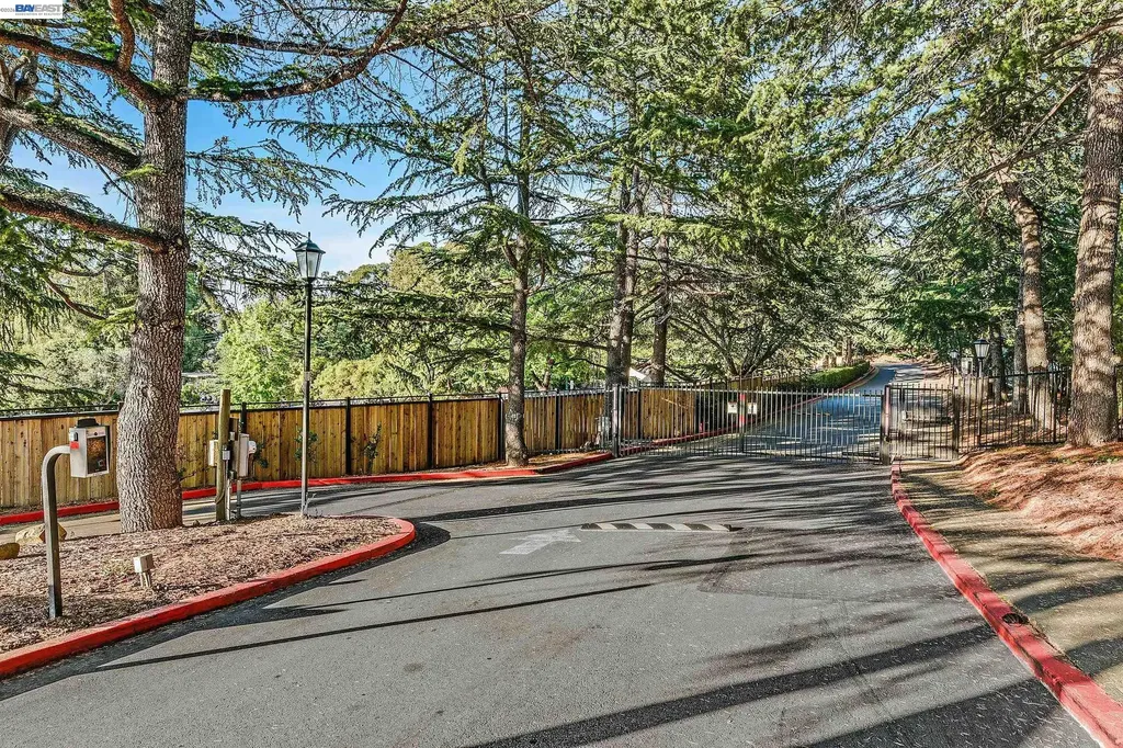 3277 Monika Lane Hayward CA 94541