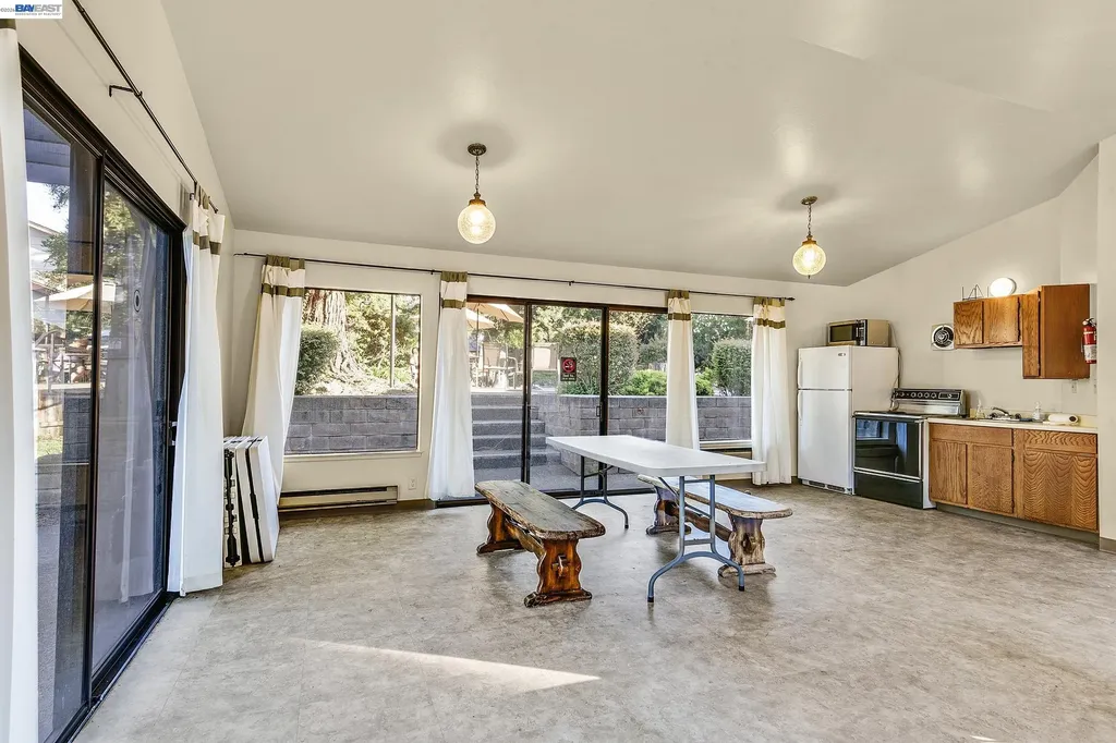 3277 Monika Lane Hayward CA 94541