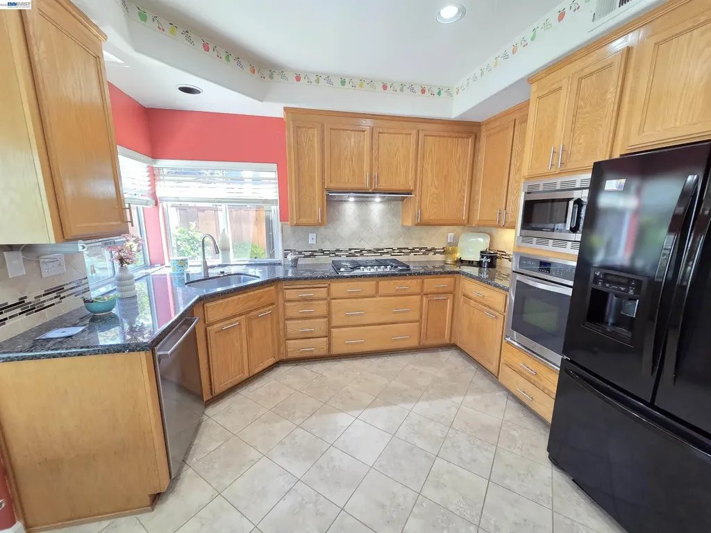 2850 Montair Way Union City CA 94587