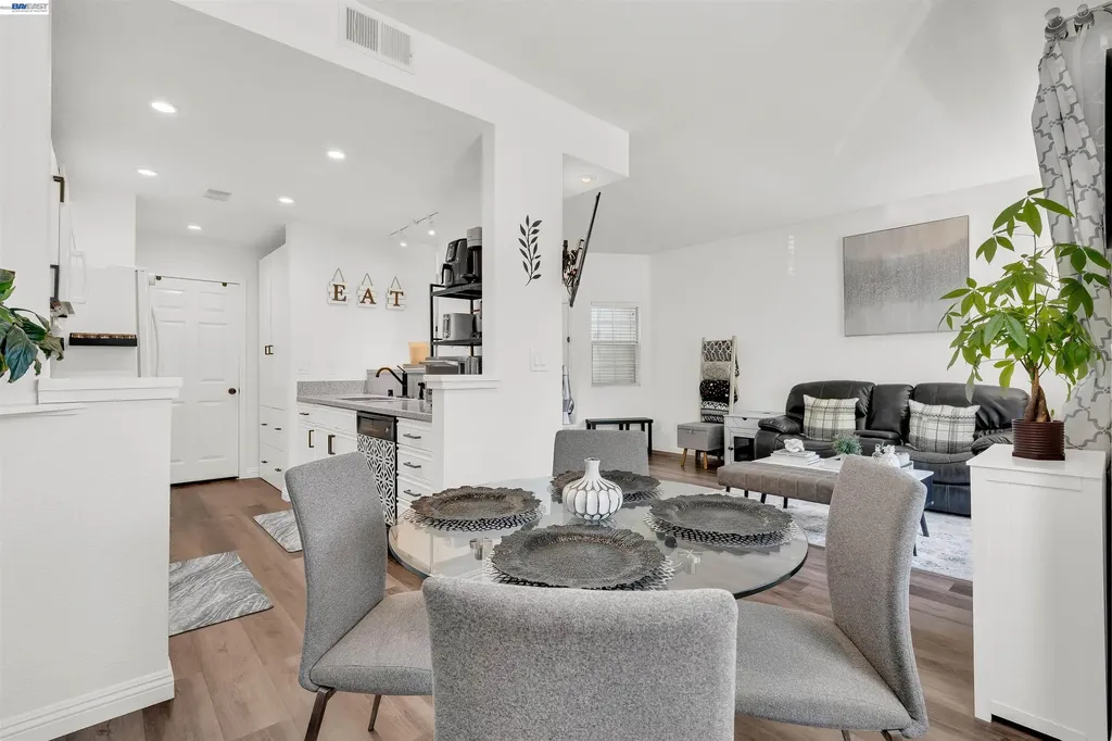 8170 Mountain View Drive Pleasanton CA 94588