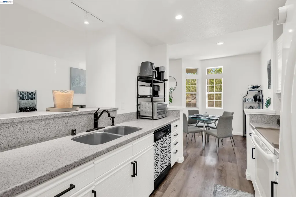 8170 Mountain View Drive Pleasanton CA 94588