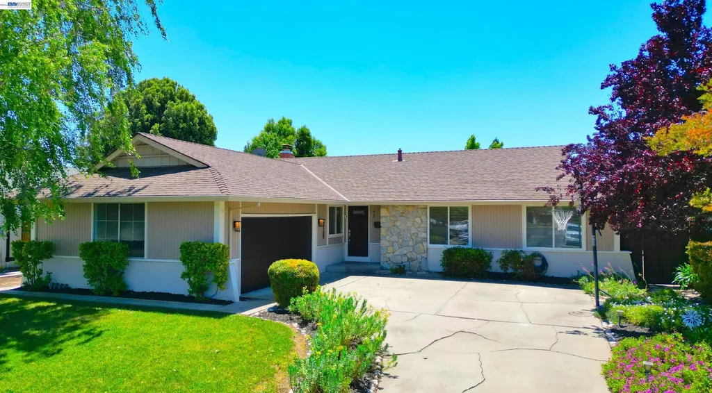 637 Dover Way Livermore CA 94551