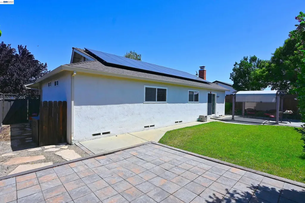 637 Dover Way Livermore CA 94551