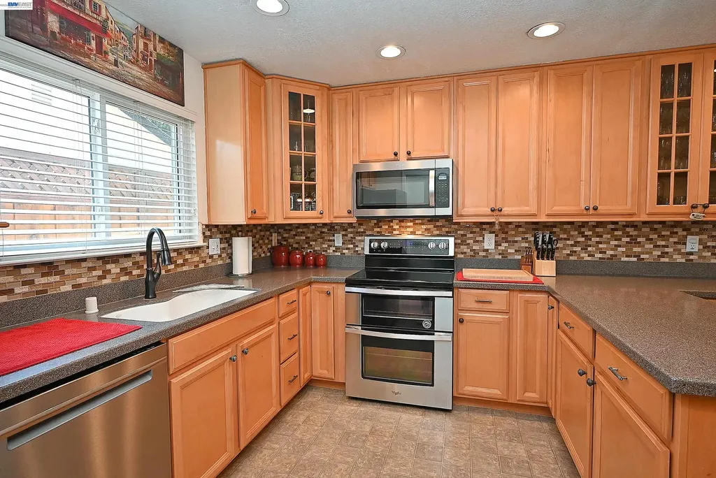 637 Dover Way Livermore CA 94551