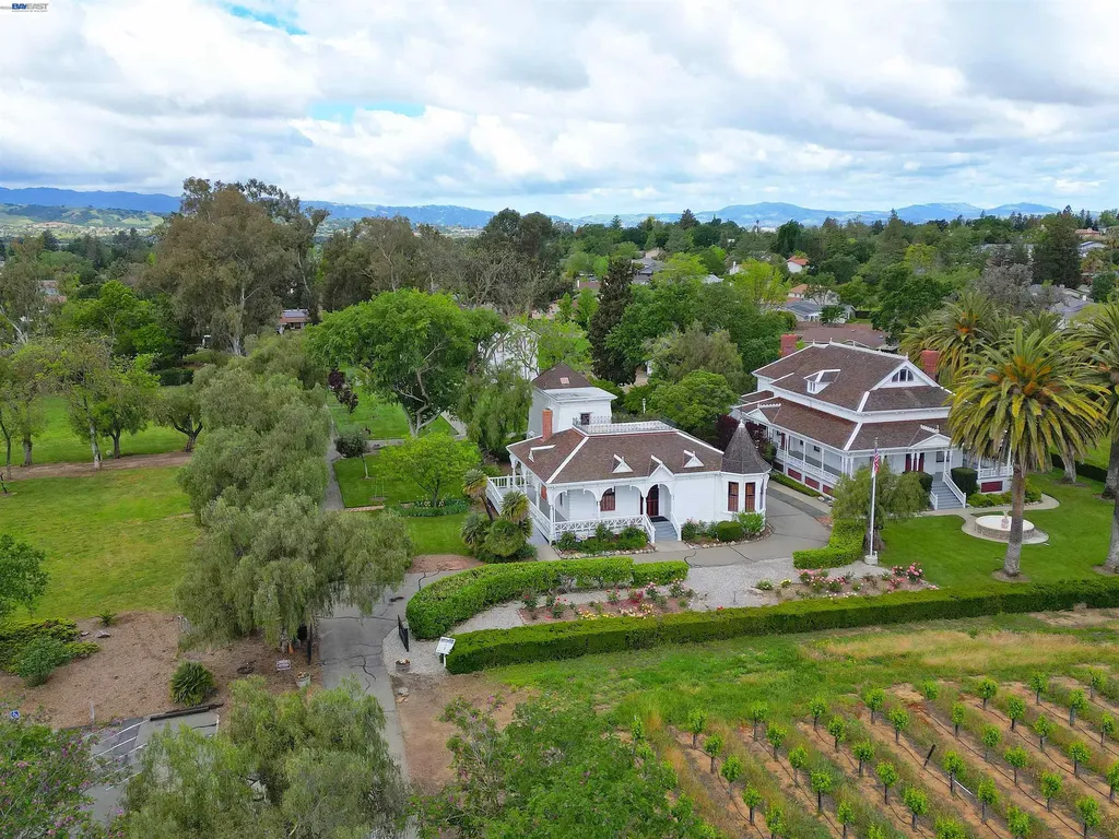 637 Dover Way Livermore CA 94551