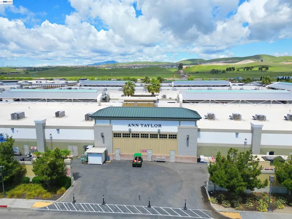 637 Dover Way Livermore CA 94551