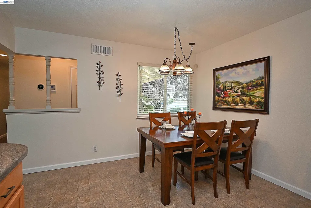 637 Dover Way Livermore CA 94551