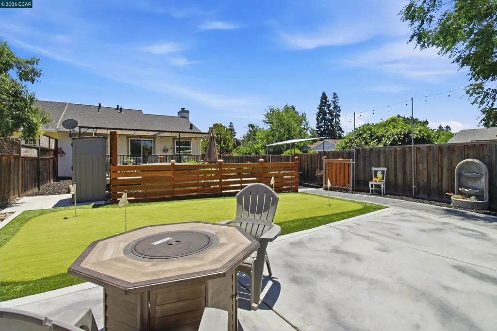 4956 Erica Way Livermore CA 94550