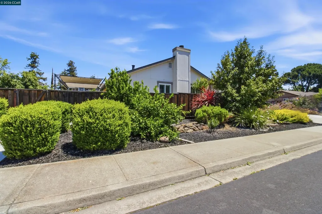 4956 Erica Way Livermore CA 94550