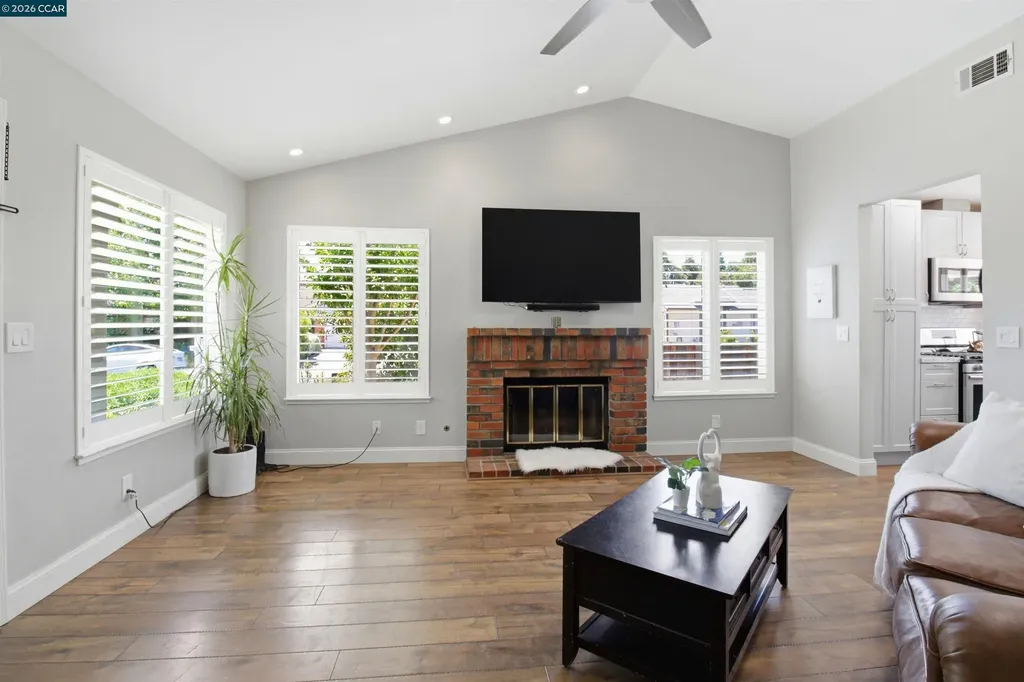 4956 Erica Way Livermore CA 94550