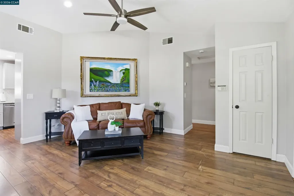 4956 Erica Way Livermore CA 94550