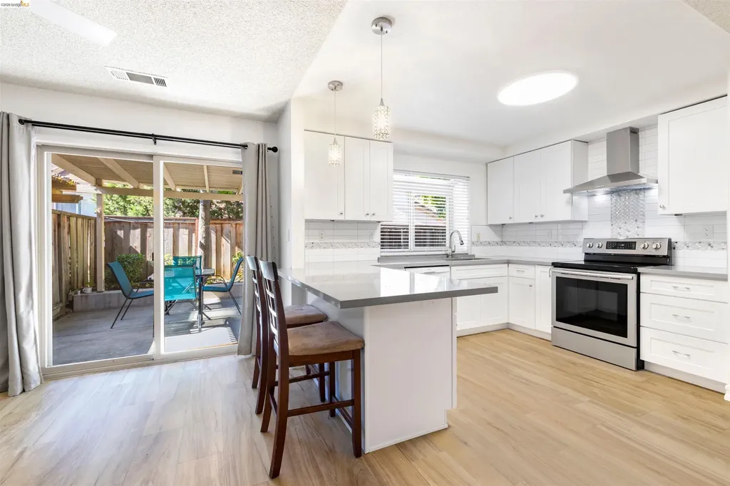 2135 Rock Pass Place Martinez CA 94553