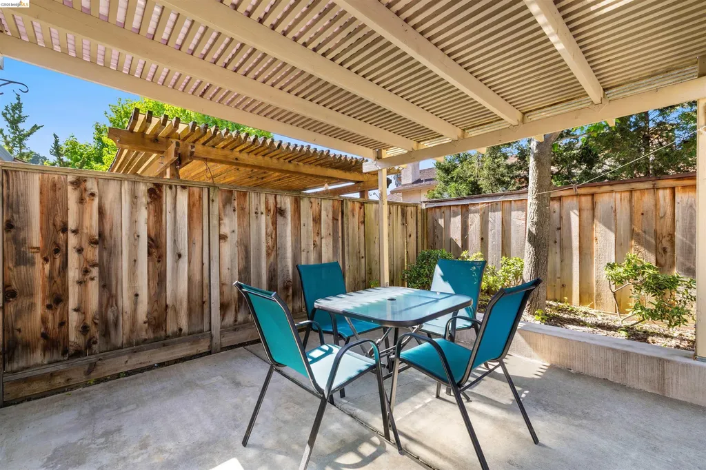 2135 Rock Pass Place Martinez CA 94553