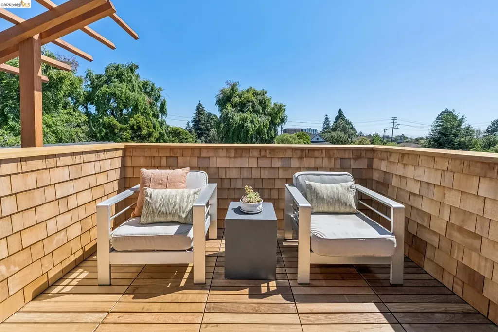 1616 Francisco Street Berkeley CA 94703