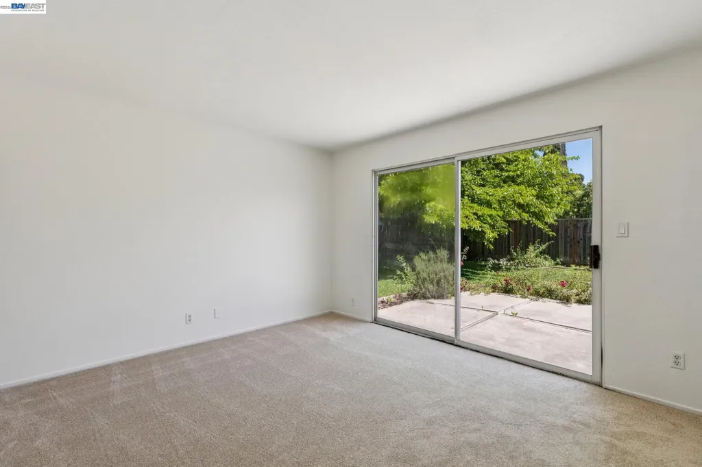 2884 Lyon Circle Concord CA 94518