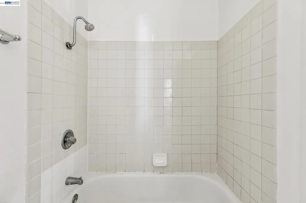 2884 Lyon Circle Concord CA 94518