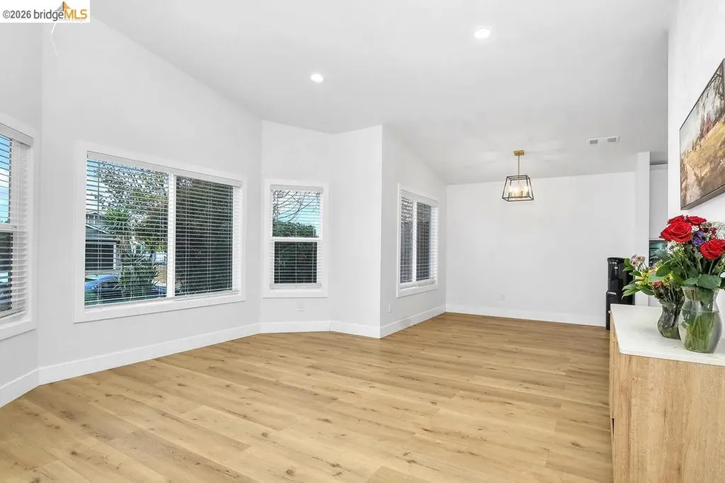 215 Spindrift Court Oakley CA 94561