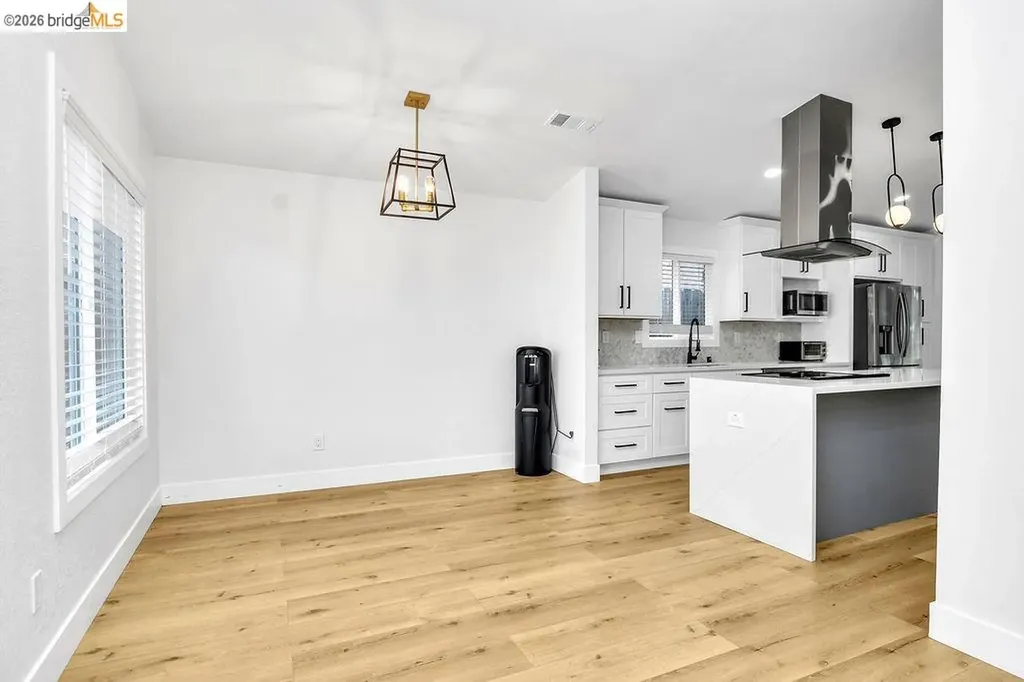 215 Spindrift Court Oakley CA 94561