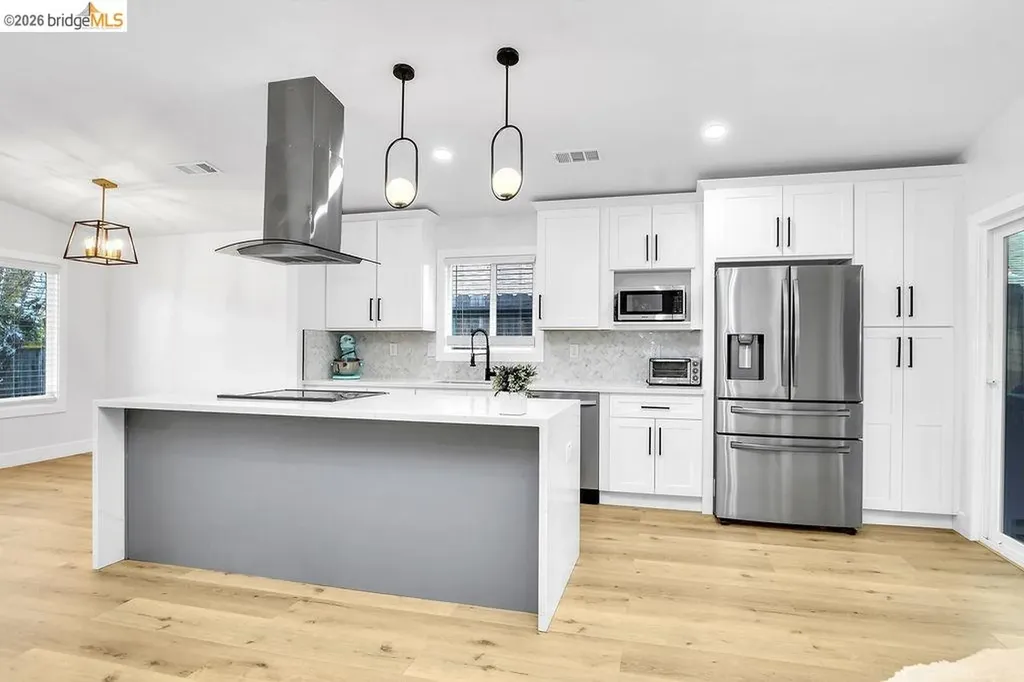 215 Spindrift Court Oakley CA 94561