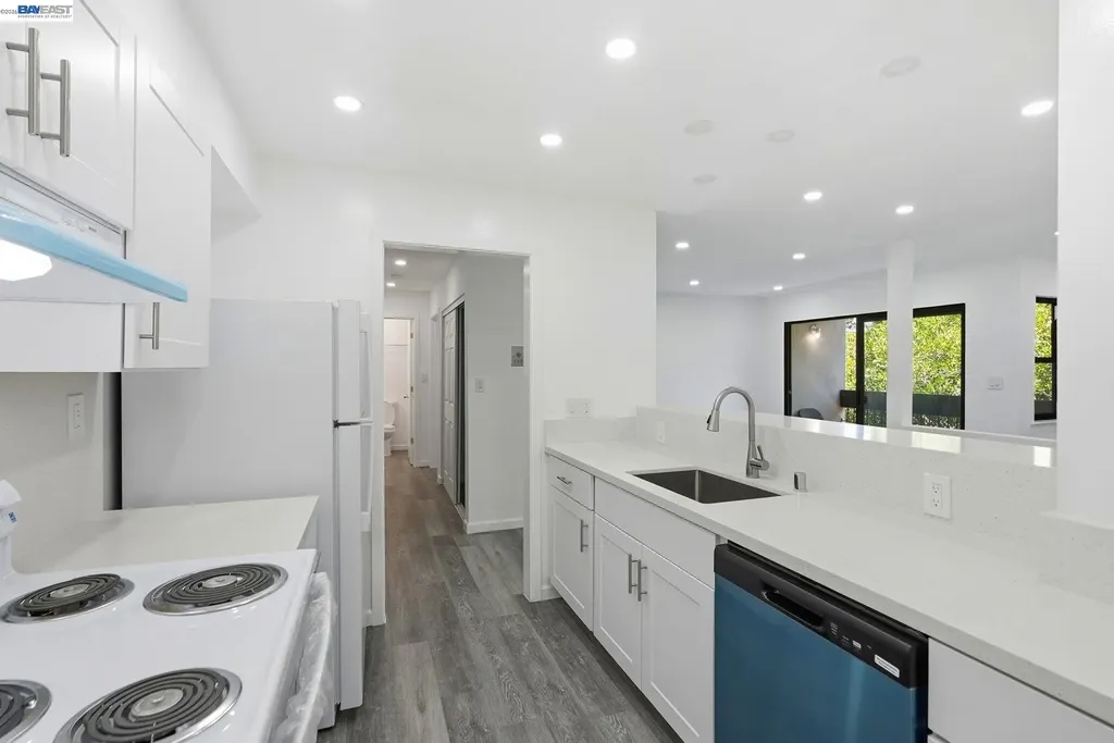 444 Merritt Avenue Oakland CA 94610