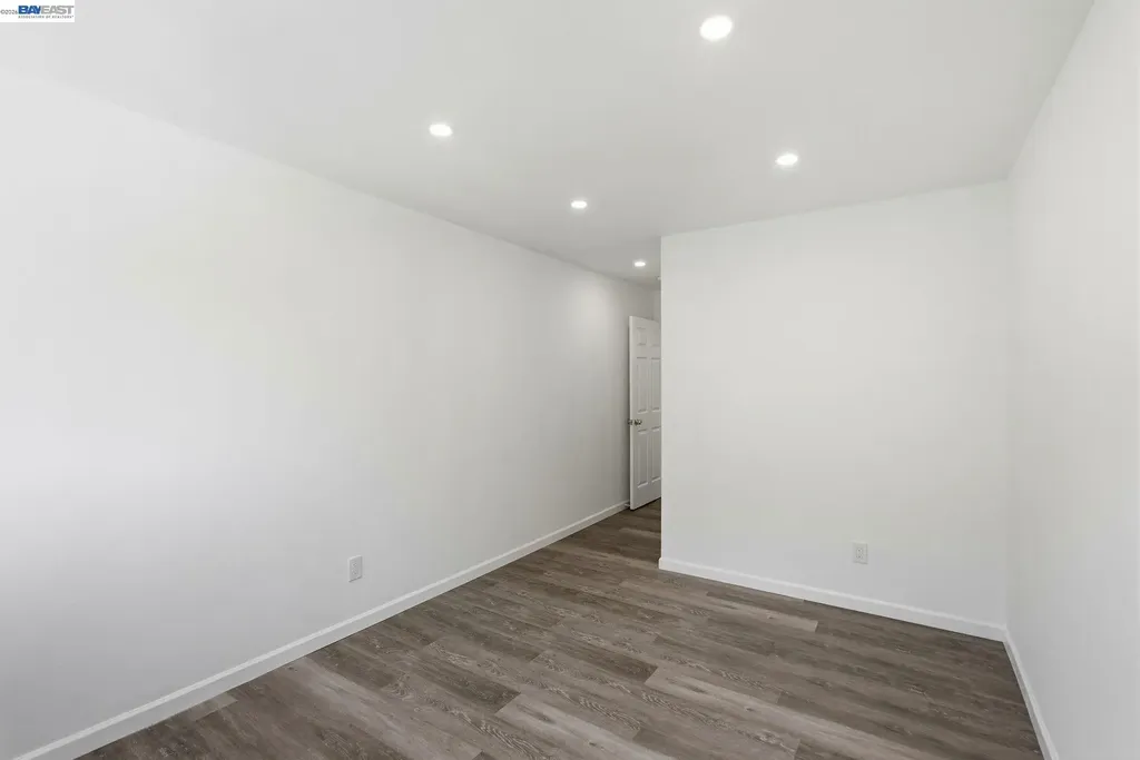 444 Merritt Avenue Oakland CA 94610