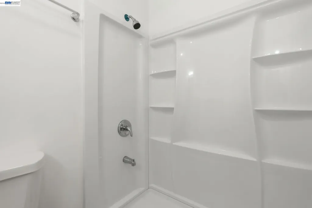 444 Merritt Avenue Oakland CA 94610