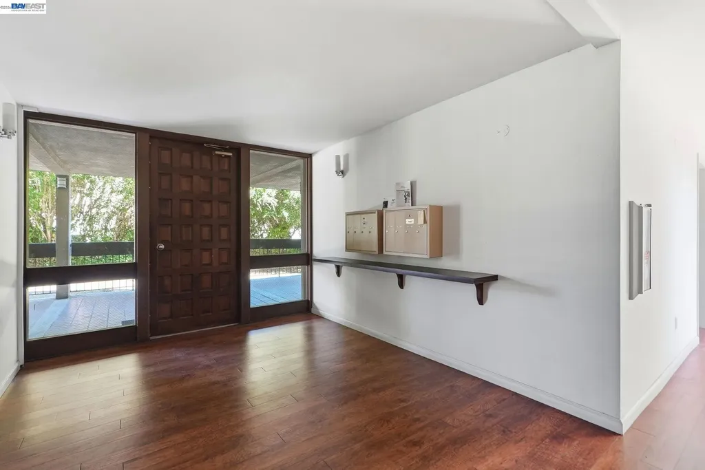 444 Merritt Avenue Oakland CA 94610