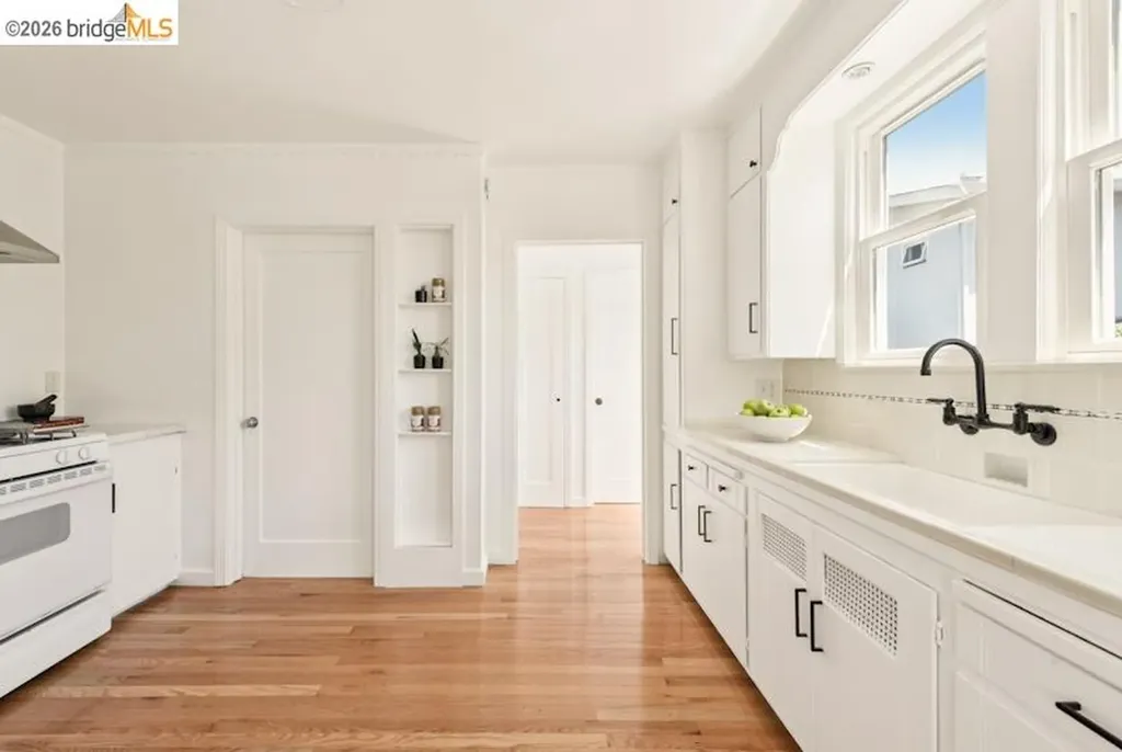 1211 Hearst Avenue Berkeley CA 94702