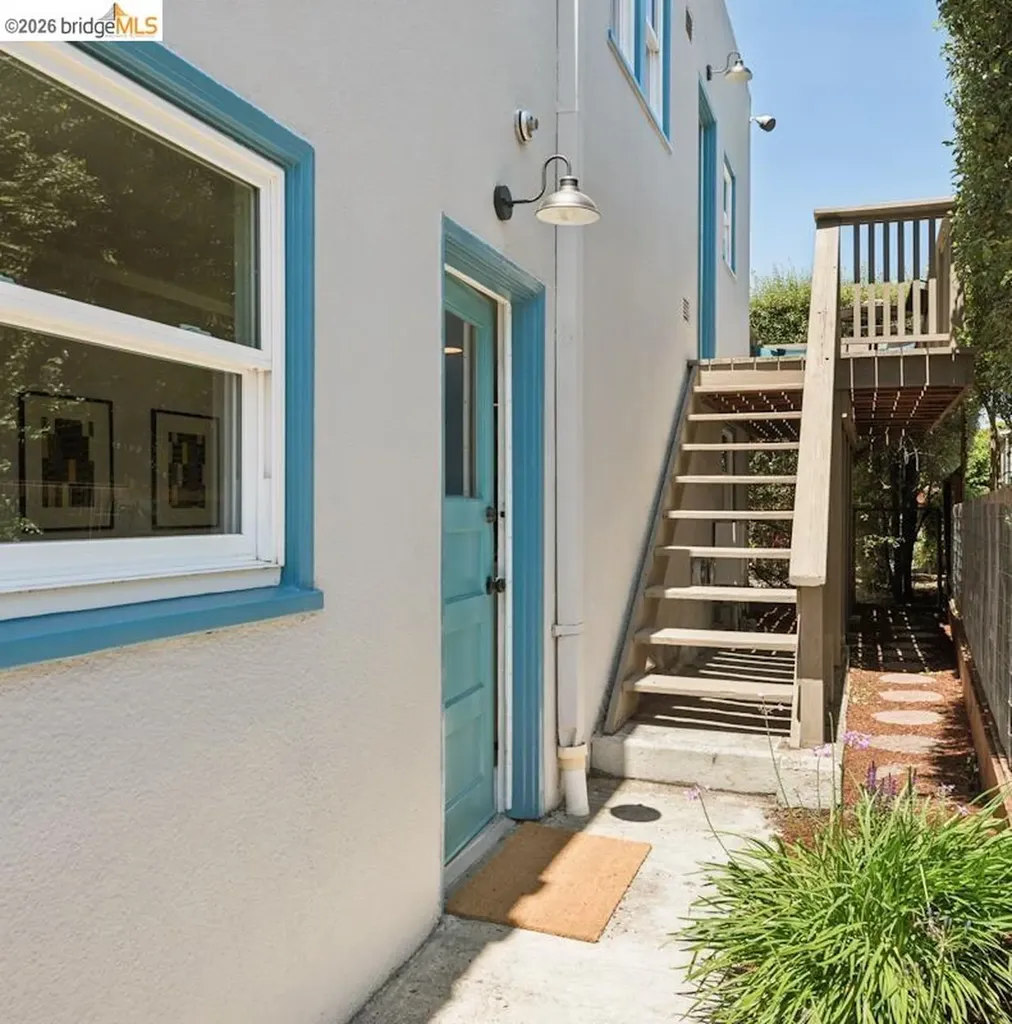 1211 Hearst Avenue Berkeley CA 94702