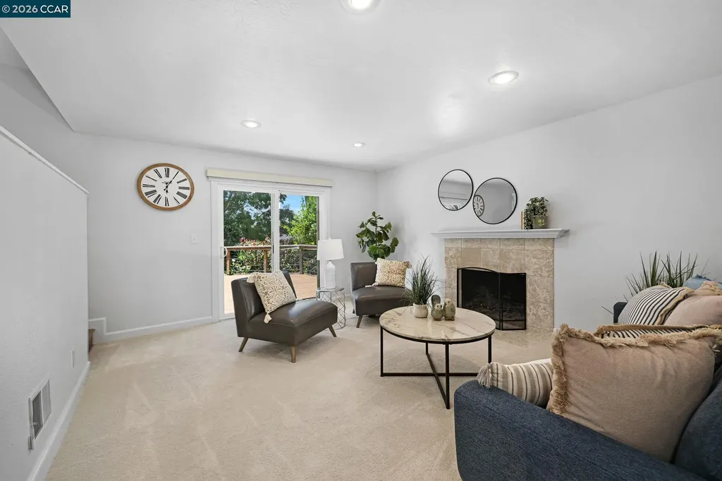 2407 Saybrook Place Martinez CA 94553
